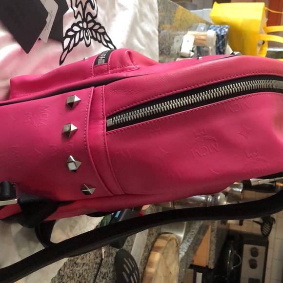 Authentic mcm mini backpack - Picture 3 of 6